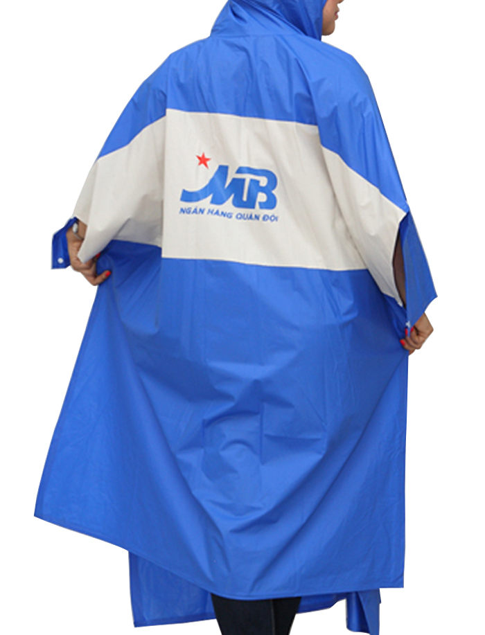 Cần chú ý về thông điệp quảng cáo in trên áo mưa khi đặt may tại xưởng in áo mưa giá rẻ